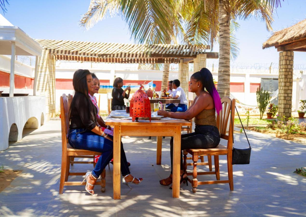 Bed and Breakfast Bohobe Naboty Toliara Exterior foto