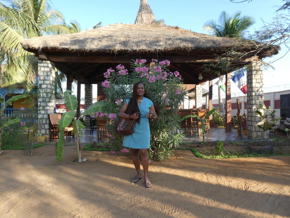 Bed and Breakfast Bohobe Naboty Toliara Exterior foto