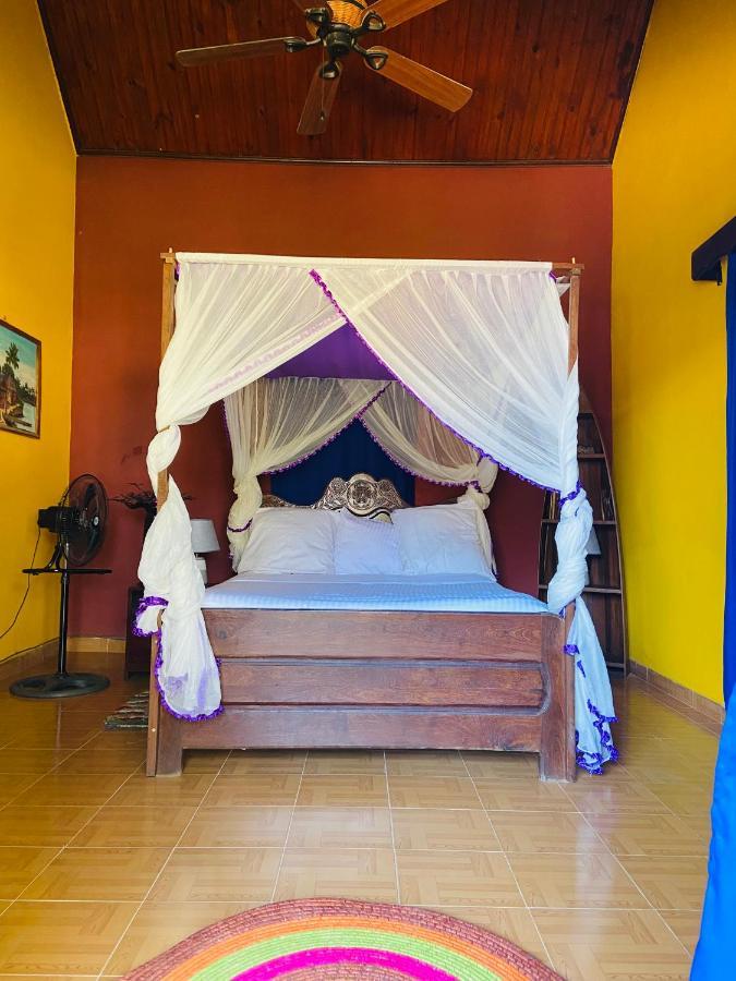 Bed and Breakfast Bohobe Naboty Toliara Exterior foto