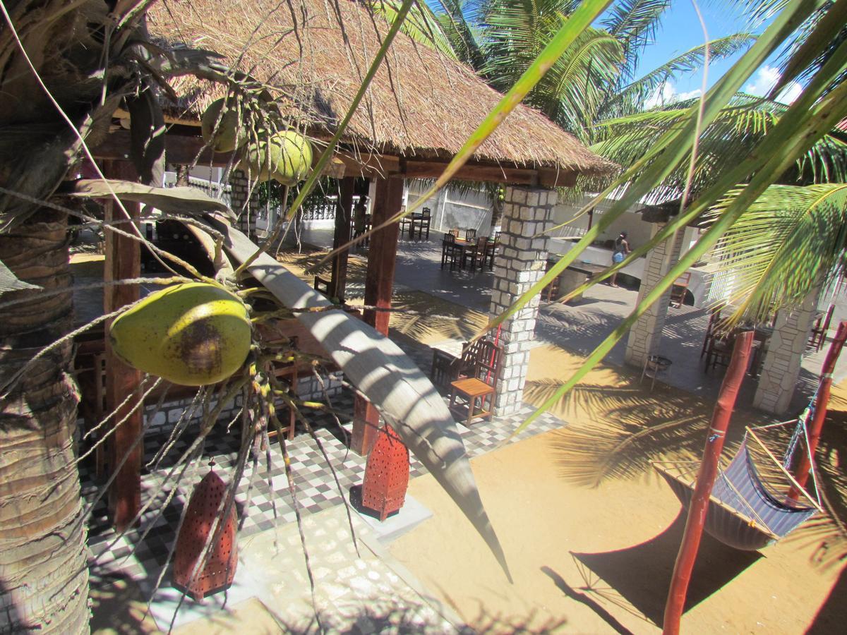Bed and Breakfast Bohobe Naboty Toliara Exterior foto